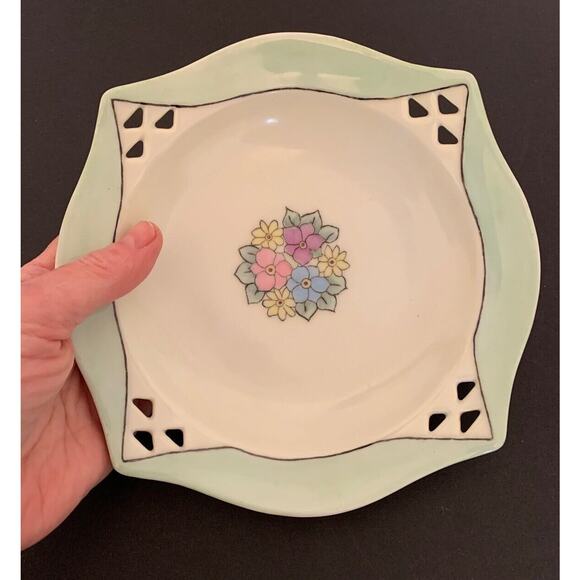 Vintage R S Germany China Bowl Pierced Edges Spring Flowers Gold Stamp 7" Square - Picture 2 of 7